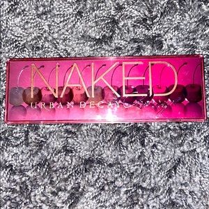 Naked Cherry Makeup Palette